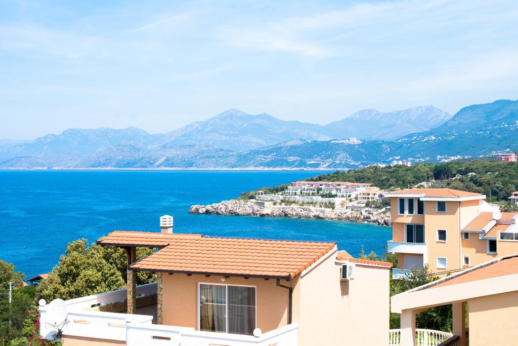 Apartments And Studios Anicic يوتجيها المظهر الخارجي الصورة
